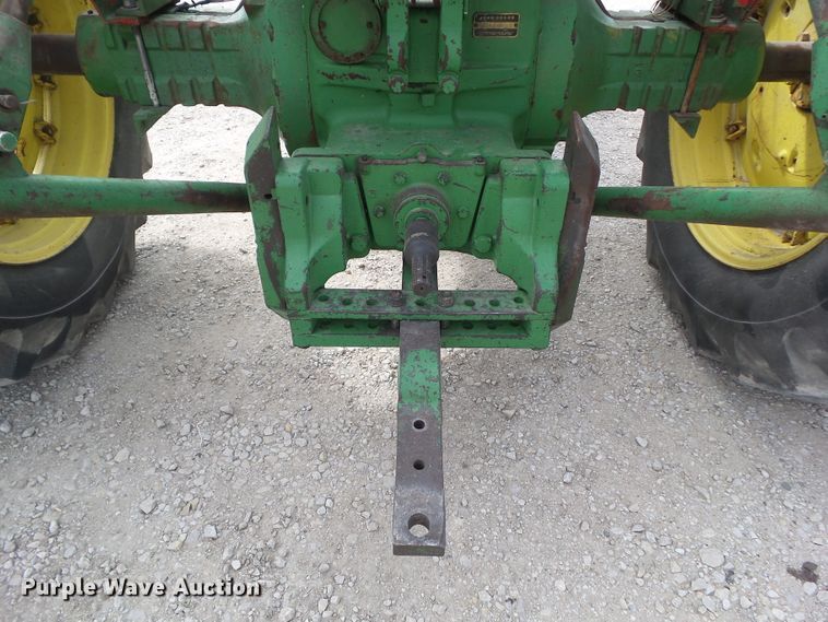image for item GX9007 1971 John Deere 4620 tractor