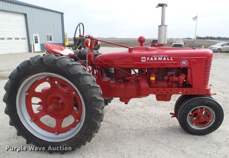 image for item GX9008 1943 Farmall H tractor