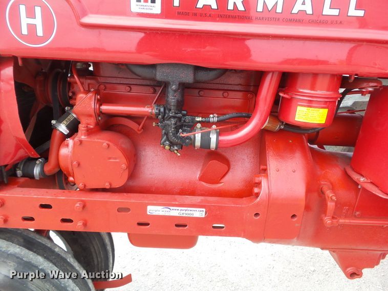 image for item GX9008 1943 Farmall H tractor