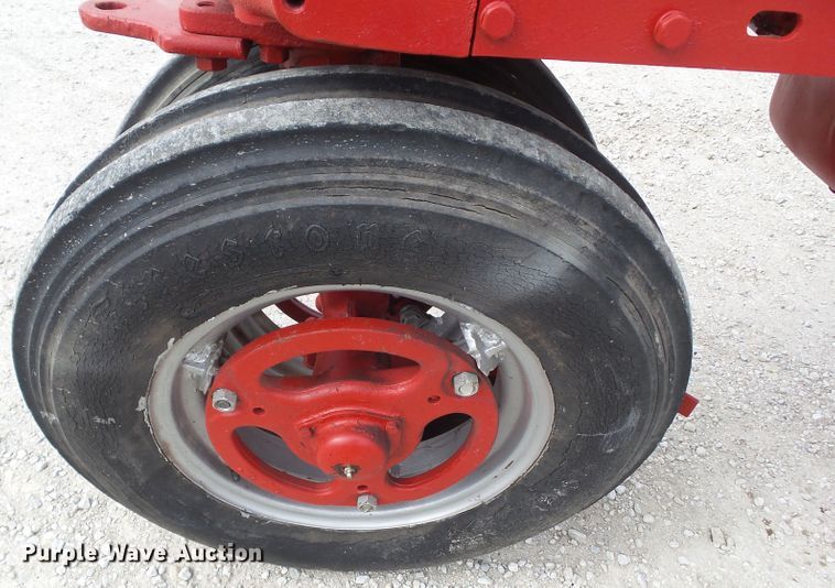 image for item GX9008 1943 Farmall H tractor