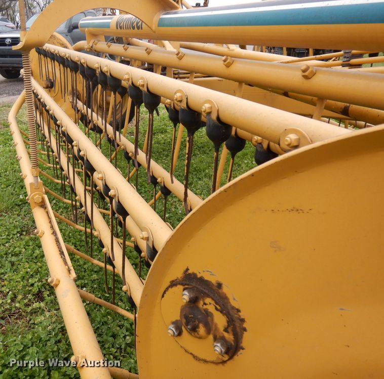 image for item GY9056 Vermeer R23A hay rake