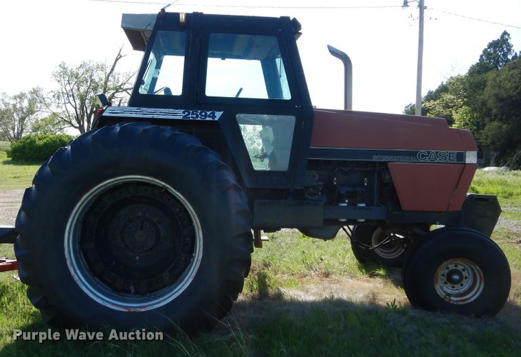 image for item HA9031 Case 2594 tractor