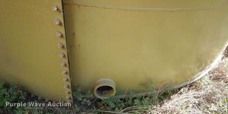 image for item HA9037 Bulk fuel tank