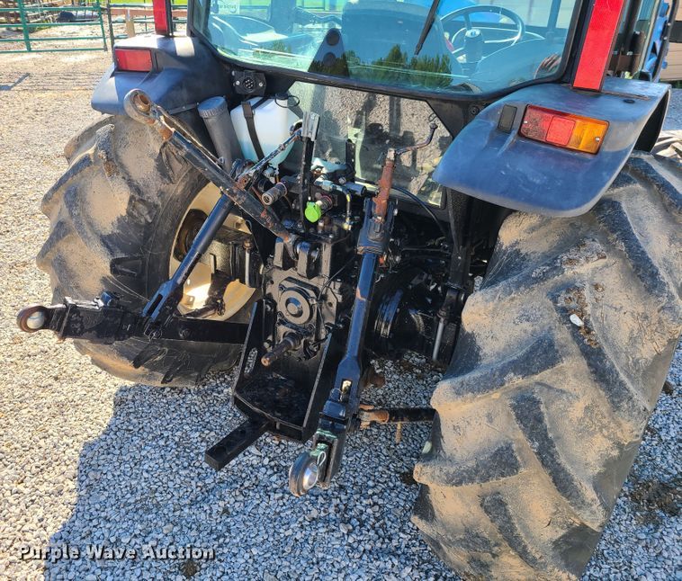 image for item K5828 2004 New Holland TN75DA tractor