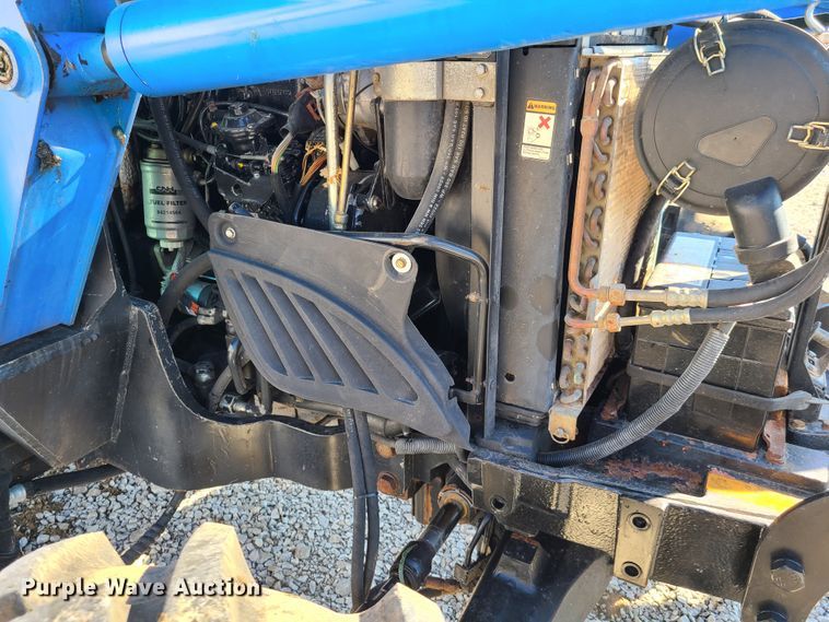 image for item K5828 2004 New Holland TN75DA tractor