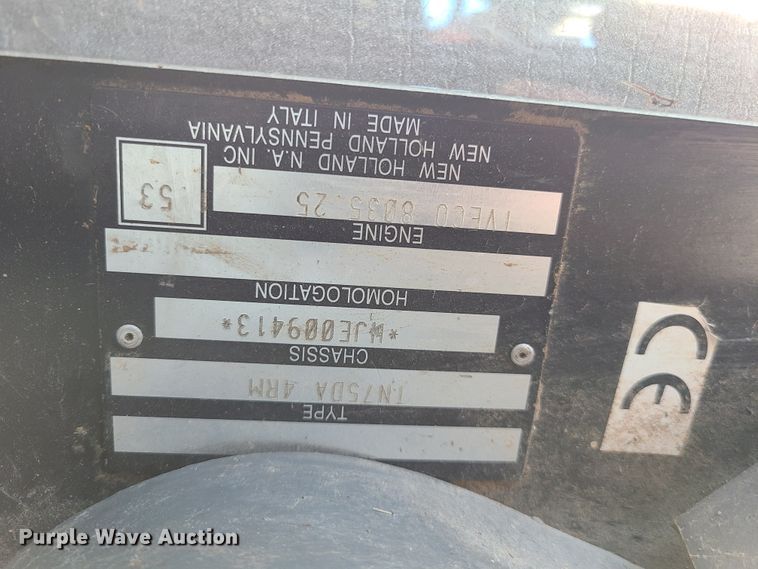 image for item K5828 2004 New Holland TN75DA tractor