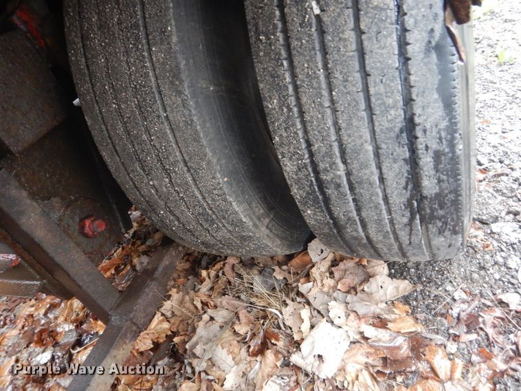 image for item DC4516 2001 Cottrell car hauler trailer