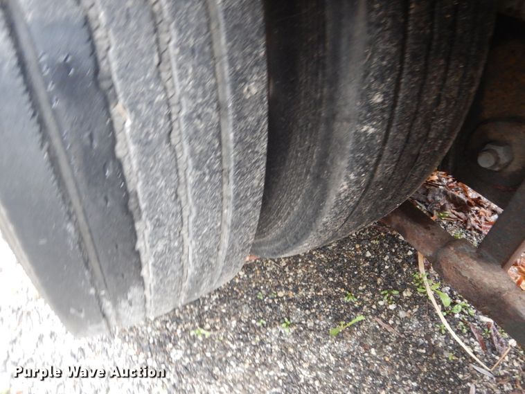 image for item DC4516 2001 Cottrell car hauler trailer