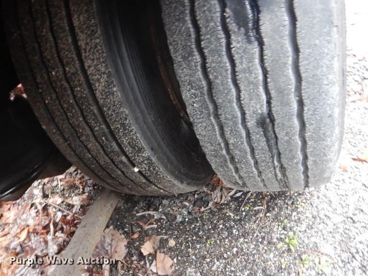 image for item DC4516 2001 Cottrell car hauler trailer