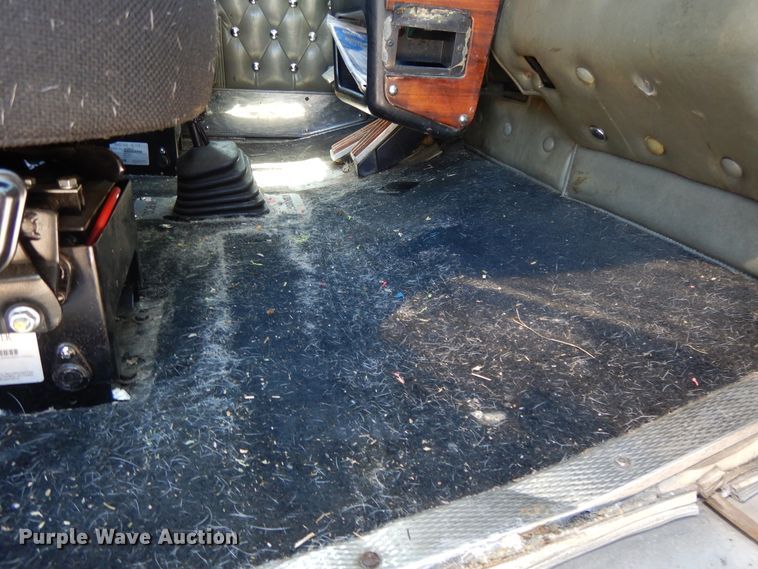 image for item DE5590 1998 Kenworth W900 semi truck