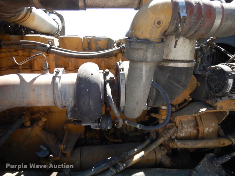 image for item DE5590 1998 Kenworth W900 semi truck