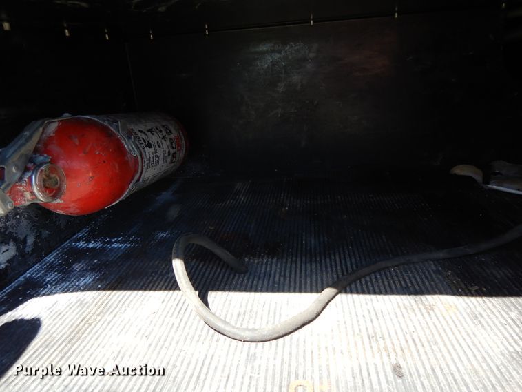 image for item DE5590 1998 Kenworth W900 semi truck