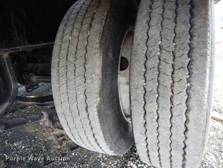 image for item DE5618 2015 Kauffman drop deck equipment trailer