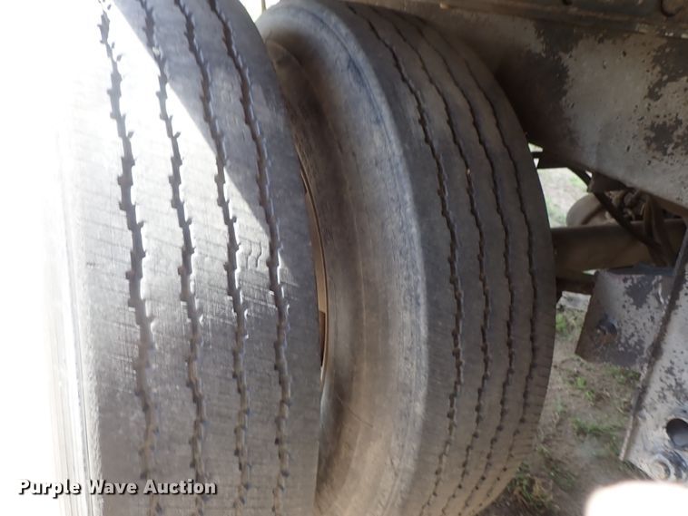 image for item DG3057 1995 Mono MA332ST48W dry van trailer