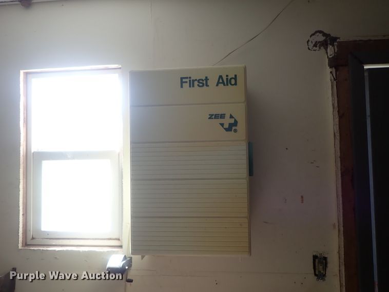 image for item DG3058 1988 Freuhauf FB915F248LLT dry van trailer