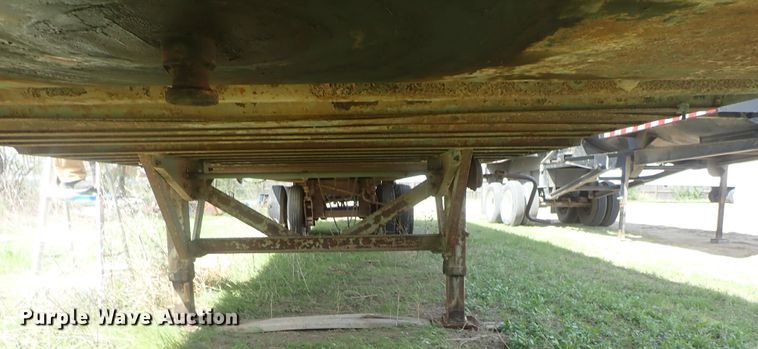 image for item DG3058 1988 Freuhauf FB915F248LLT dry van trailer