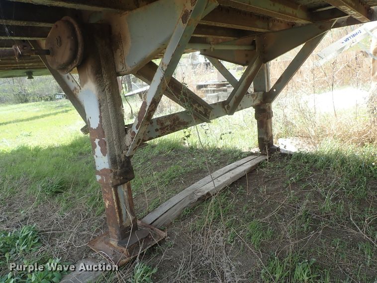 image for item DG3058 1988 Freuhauf FB915F248LLT dry van trailer