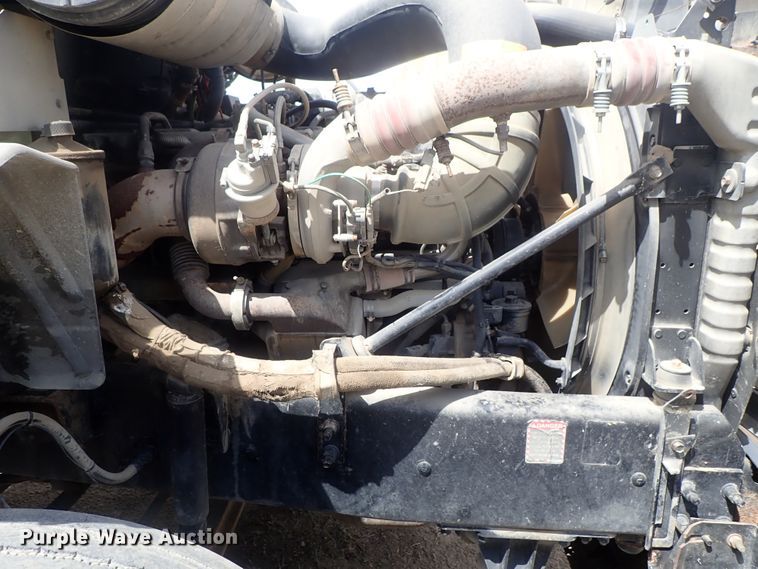 image for item DG3064 2006 Mack CXN semi truck