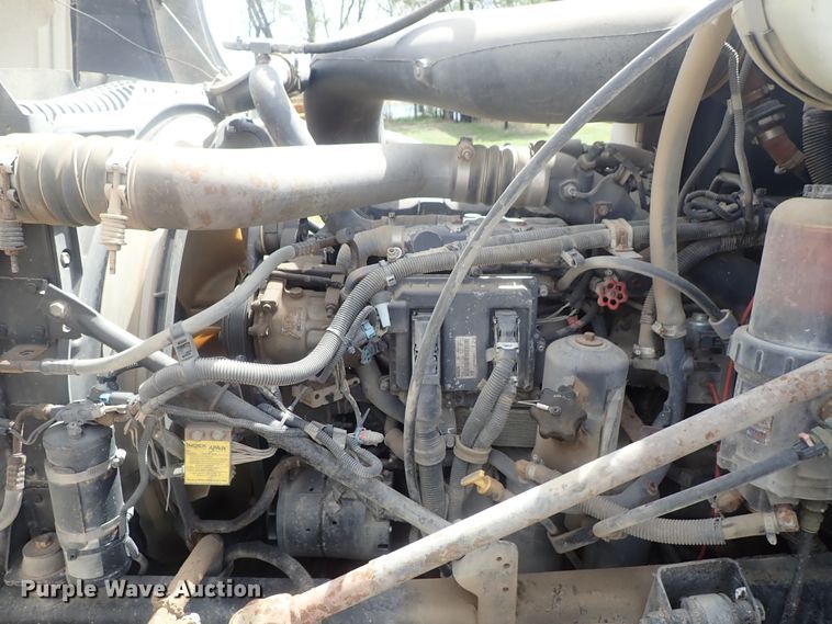 image for item DG3064 2006 Mack CXN semi truck