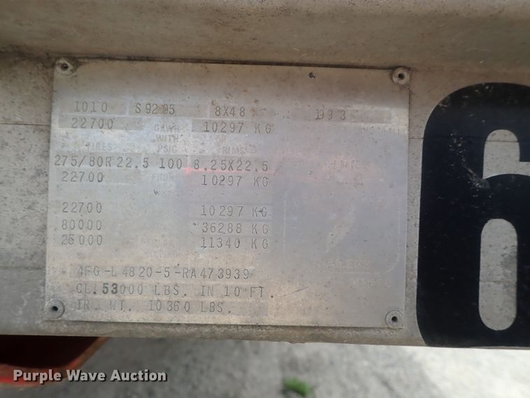 image for item DG3065 1994 Featherlite 1010 flatbed trailer