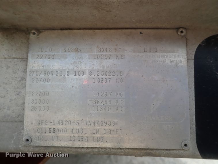 image for item DG3065 1994 Featherlite 1010 flatbed trailer