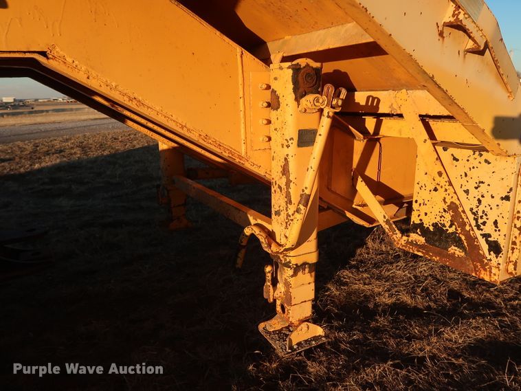 image for item DG4247 2017 drop deck equipment trailer