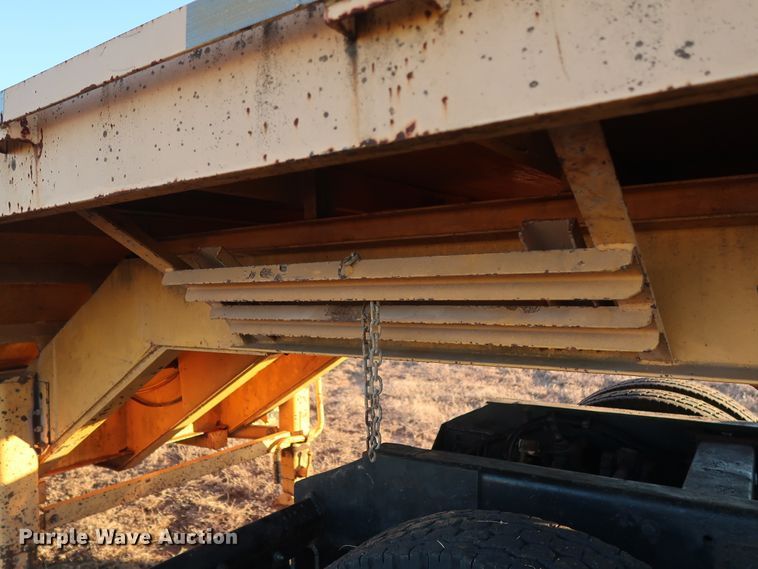 image for item DG4247 2017 drop deck equipment trailer