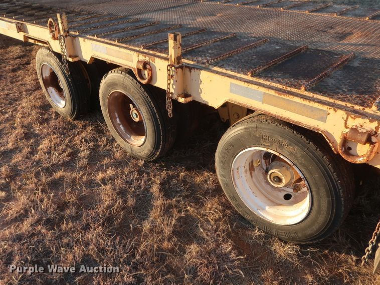 image for item DG4247 2017 drop deck equipment trailer
