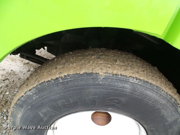 image for item DG5647 2007 Volvo VN semi truck