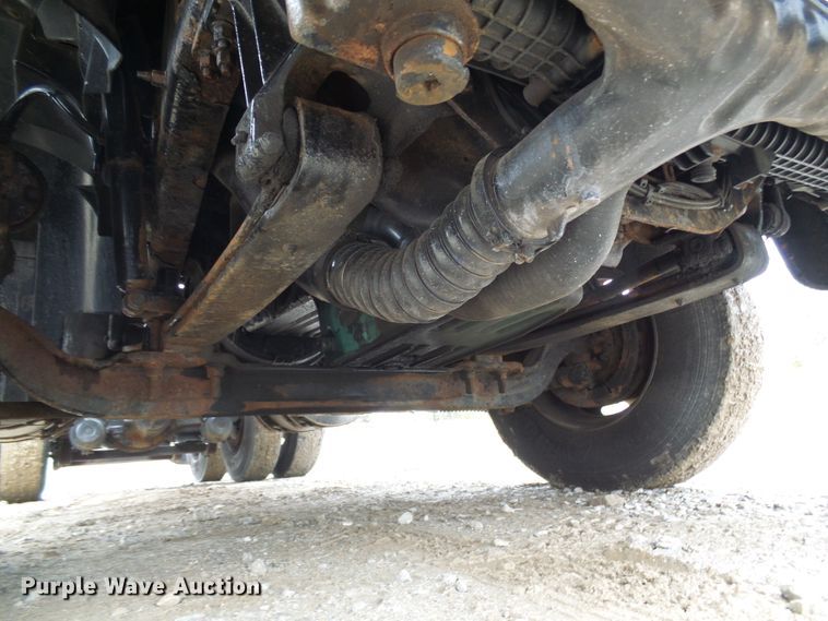 image for item DG5647 2007 Volvo VN semi truck