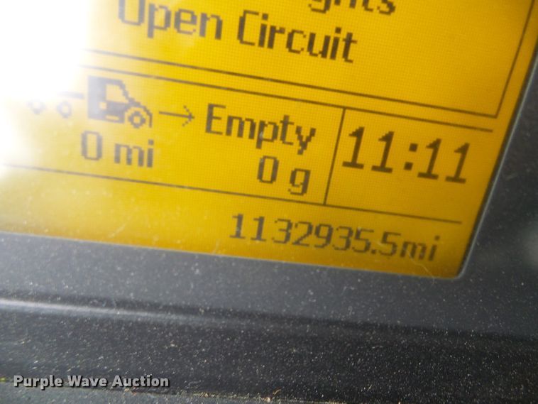 image for item DG5647 2007 Volvo VN semi truck