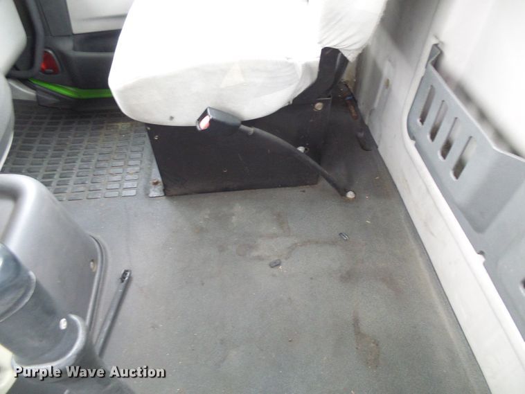 image for item DG5647 2007 Volvo VN semi truck