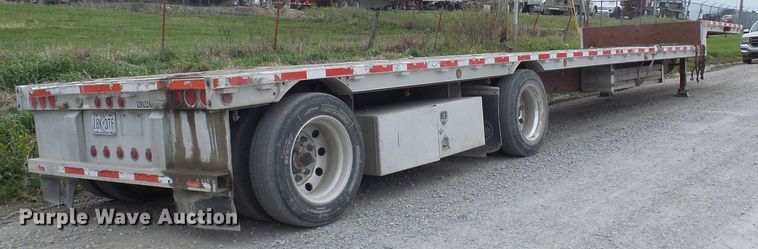 image for item DG5650 2008 Reinke drop deck trailer