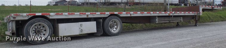 image for item DG5650 2008 Reinke drop deck trailer