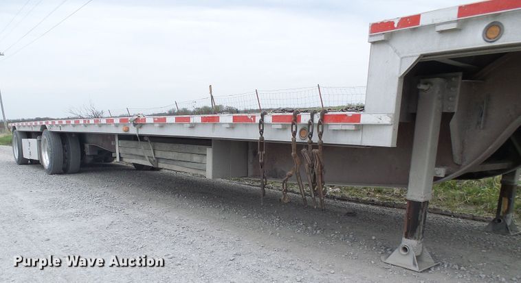 image for item DG5650 2008 Reinke drop deck trailer