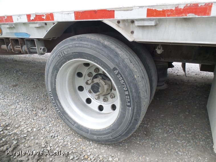 image for item DG5650 2008 Reinke drop deck trailer