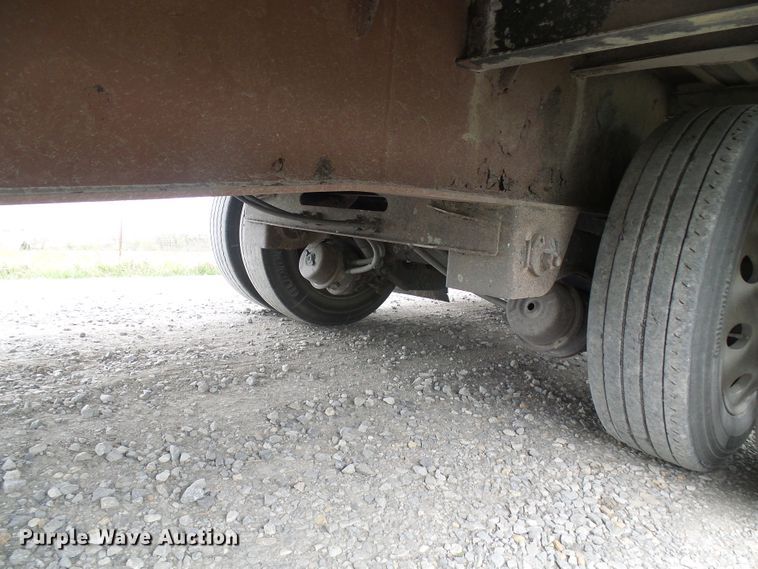 image for item DG5650 2008 Reinke drop deck trailer