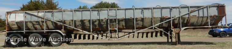 image for item DG5950 2000 Trinity Eagle Bridge live bottom trailer