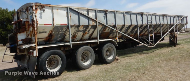 image for item DG5950 2000 Trinity Eagle Bridge live bottom trailer