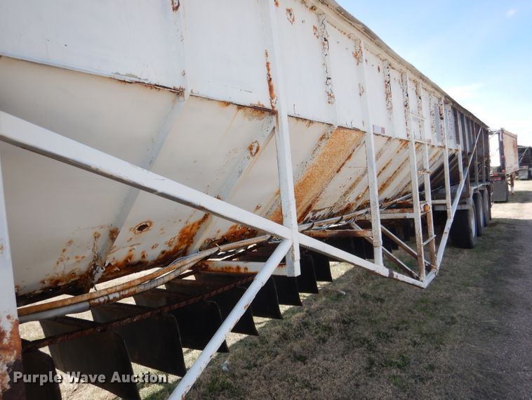 image for item DG5950 2000 Trinity Eagle Bridge live bottom trailer