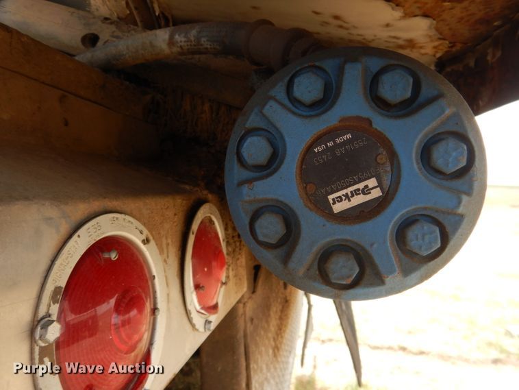 image for item DG5950 2000 Trinity Eagle Bridge live bottom trailer