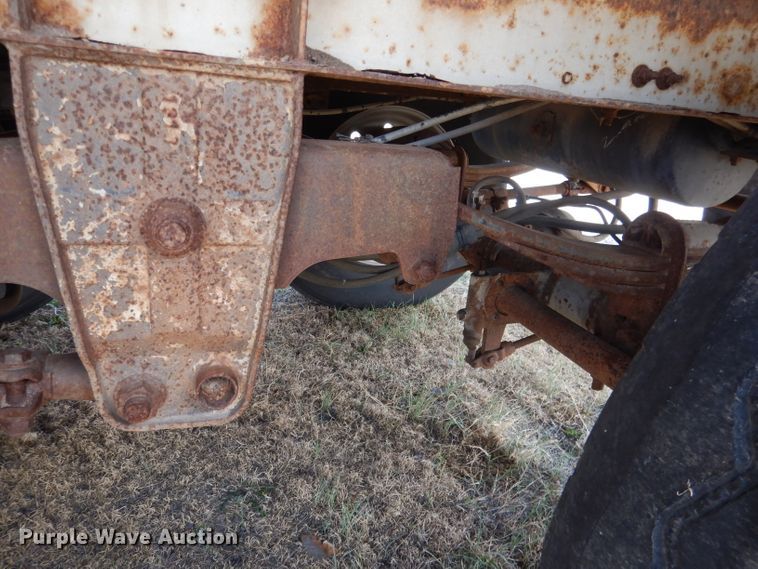 image for item DG5950 2000 Trinity Eagle Bridge live bottom trailer