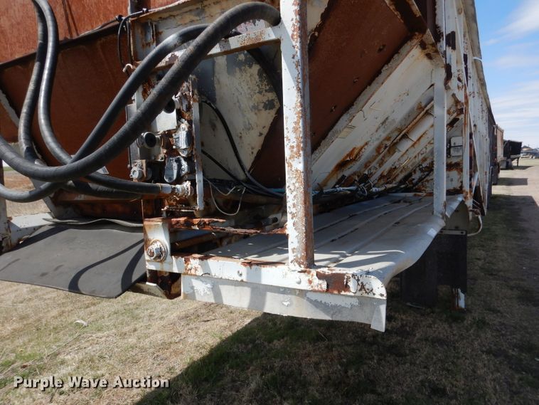 image for item DG5950 2000 Trinity Eagle Bridge live bottom trailer