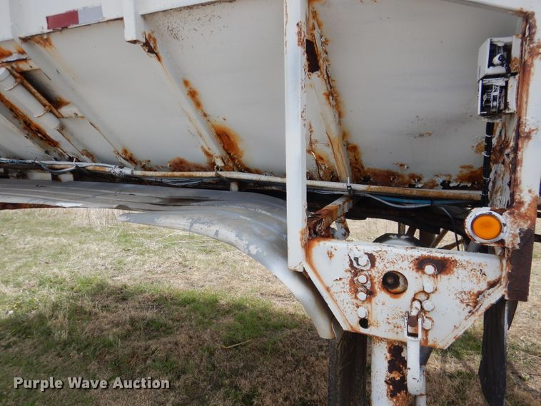 image for item DG5950 2000 Trinity Eagle Bridge live bottom trailer