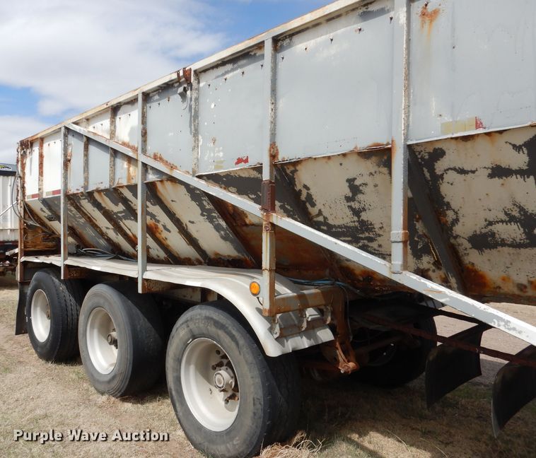 image for item DG5950 2000 Trinity Eagle Bridge live bottom trailer