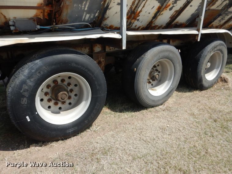 image for item DG5950 2000 Trinity Eagle Bridge live bottom trailer