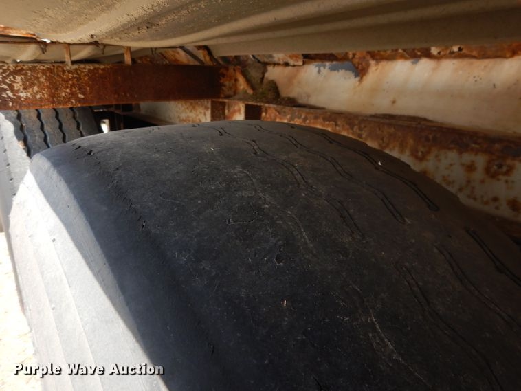 image for item DG5950 2000 Trinity Eagle Bridge live bottom trailer