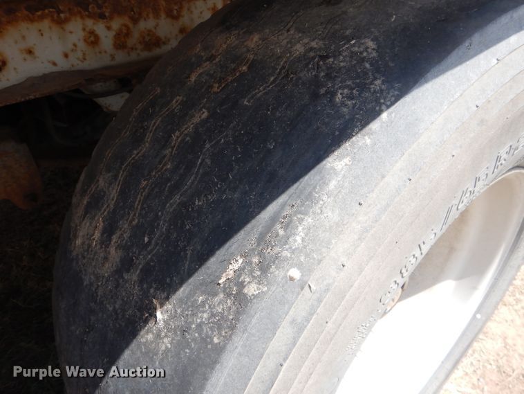 image for item DG5950 2000 Trinity Eagle Bridge live bottom trailer