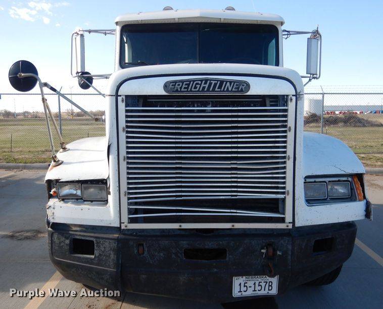 image for item DG5951 1993 Freightliner FLD 120 semi truck