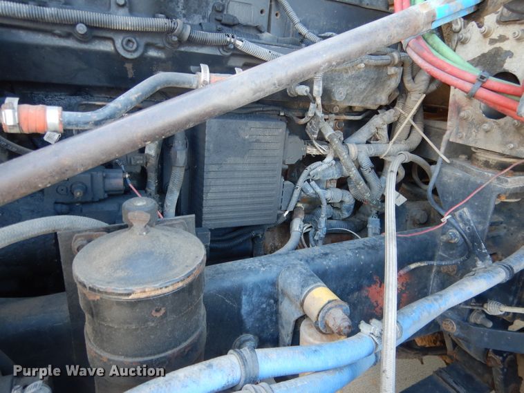 image for item DG5951 1993 Freightliner FLD 120 semi truck